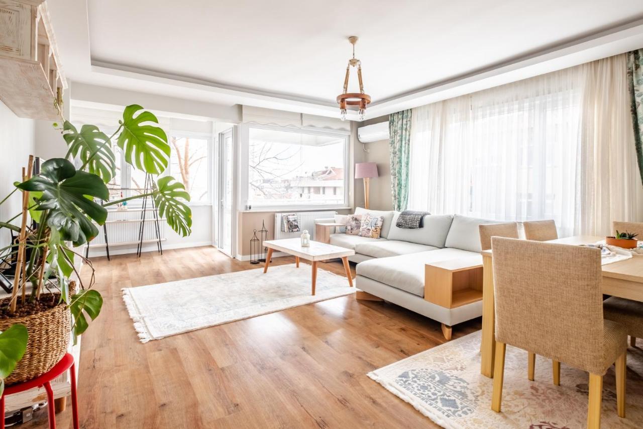 דירות איסטמבול Vibrant Flat With Balcony In Maltepe מראה חיצוני תמונה
