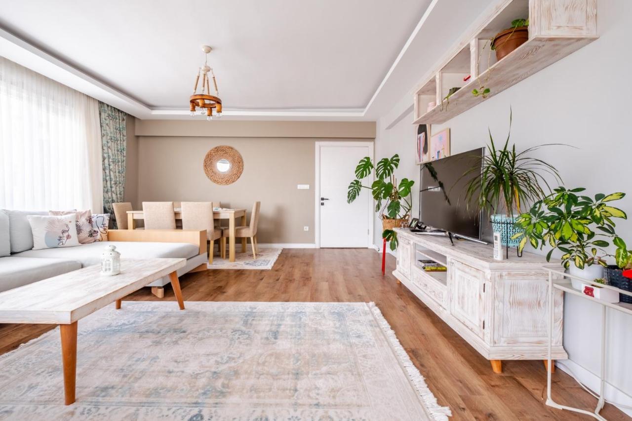 דירות איסטמבול Vibrant Flat With Balcony In Maltepe מראה חיצוני תמונה
