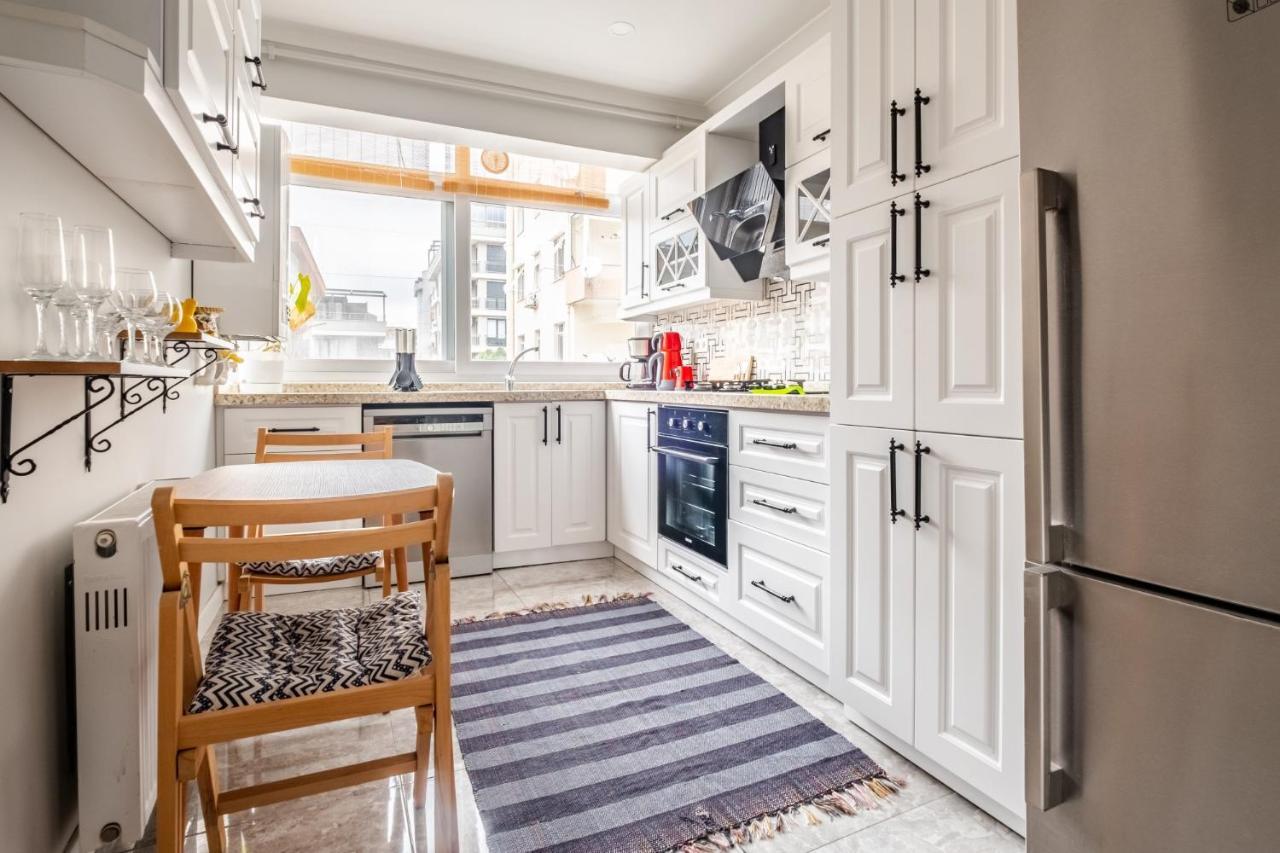 דירות איסטמבול Vibrant Flat With Balcony In Maltepe מראה חיצוני תמונה